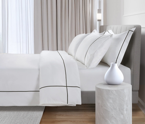 800 Thread Count Egyptian Cotton Kensington Lux Buttery Smooth Duvet Cover - Jet Black