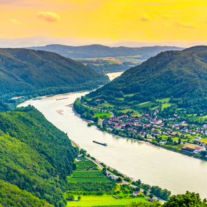 The Classic Blue Danube: Passau to Budapest