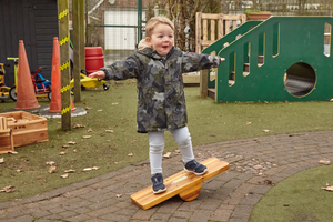Balance Board with Spirit Level - Small