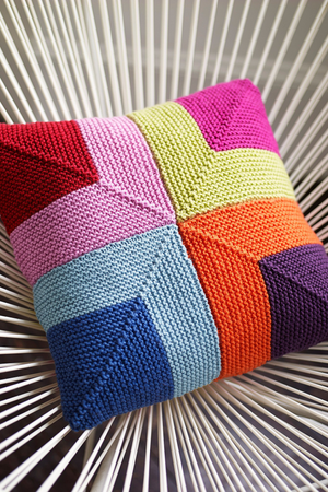 Cushion Cover With Squares Knitting Pattern