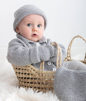 Baby Set in Emu Treasure DK (2007)