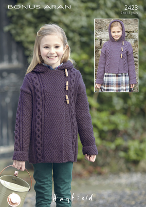Duffle Coats in Hayfield Bonus Aran (2423)