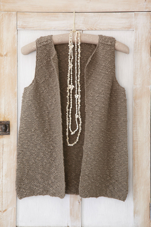 Simple Ladies Gilet Knitting Pattern
