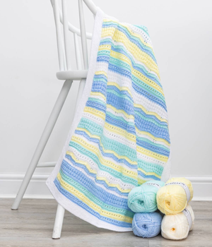 Little Star Blanket in Emu Classic DK (1021)