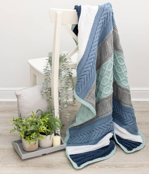 Chunky Nordic Panel Throw in Emu Classic Chunky (1007)