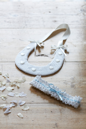 Wedding Horseshoe And Garter Knitting Patterns