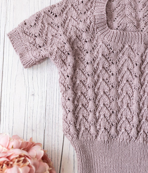 Vintage Ladies Top in Elements Simply Silky Knitting Pattern