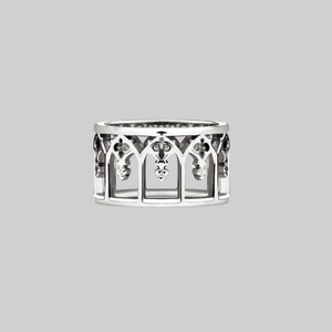 NOIR. Gothic Arches Ring - Silver - Silver / Medium
