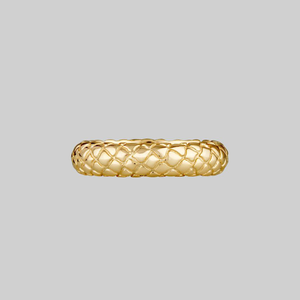 VEGA. Snake Skin Band Ring - Gold