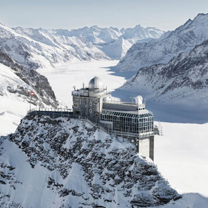 GRJ All Inclusive Jungfrau Express at Christmas