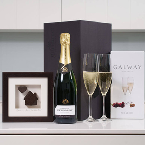 New Home Champagne Gift Set