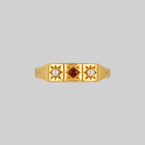 MARY. Garnet & Pearl Trilogy Ring - Gold - Gold / XXLarge