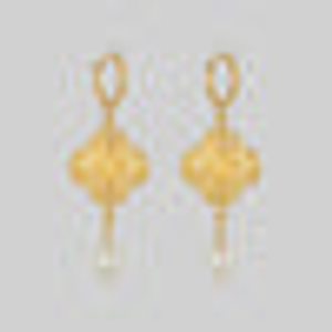 REALM. Quatrefoil Pearl Hoop Earrings - Gold - Gold