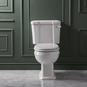 Milano Richmond - Traditional Close Coupled Toilet with Cistern and White Seat - Chrome/White