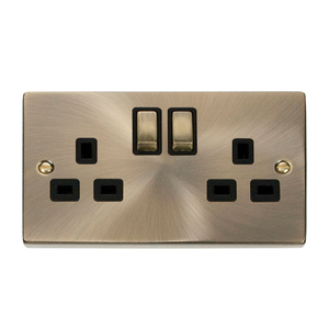 Scolmore VPAB536BK 13A Ingot 2 Gang Double Pole Switched Socket Outlet Antique Brass