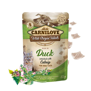 CARNILOVE Cat Pouch, Duck &amp; Catnip
