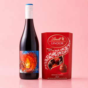 Hielo y Fuego Merlot 75cl & Lindt Milk Chocolate