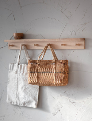 Hambledon 6 Peg Shelf - Oak Wood, Natural