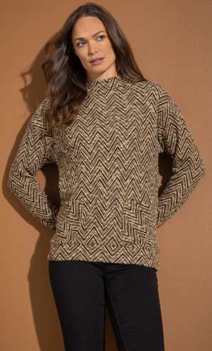 Zig Zag Textured Jumper - Black/Tan