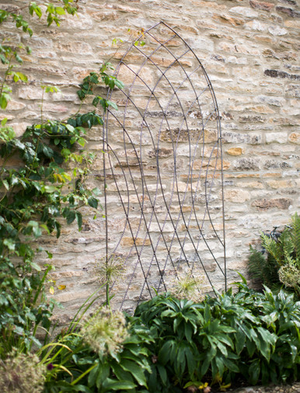 Barrington Arch Trellis - Raw Metal, Dark Grey