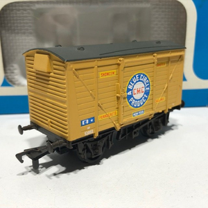 Airfix 54303-3 12 Ton Vent Van Blue Circle Boxed