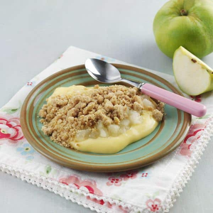 Apple Crumble & Custard