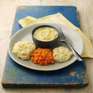 Minced Cheesy Potato Bake