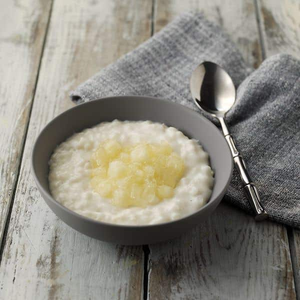 Reduced Sugar Stewed Apple & Rice