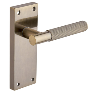 Marylebone Knurled Lever Latch Door Handle on Backplate - Antique Brass - Pair - Designer Levers