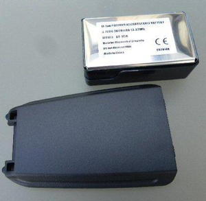 Uniden battery pack BT-956 with cover is designed for the SDS100E Li-Ion scanner.