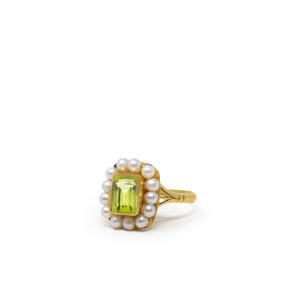 Luccichio Peridot Ring With Pearls (J (UK))