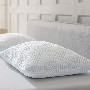 TEMPUR® Cloud SmartCool™ Medium Pillow