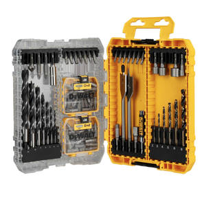 DT70784-QZ 100 Piece Accessory Set
