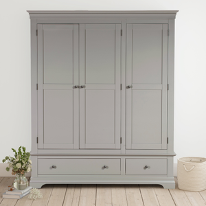 Chantilly Pebble Grey Wood Sample
