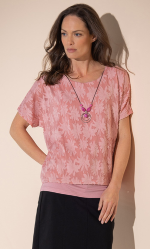 Layered Floral Top With Necklace - Pink