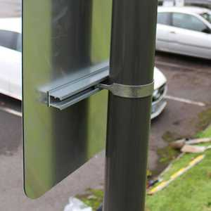 ROUND SIGN POST - 76MM X L2500MM - TRIPLEX PC WITH FIXING CLIPS - UMBRA GREY