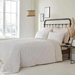 Nicole Day Vienna Bedspread 200cm x 220cm - Gold