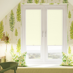 Obscura, Ecru - Clip Fit Honeycomb Blind