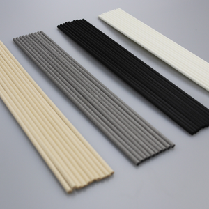 Black Fibre Reeds - Pack of 100