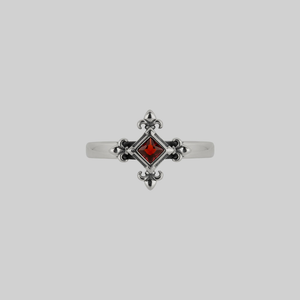 CRIMSON. Medieval Fleur de Lis Garnet Ring - Silver - Silver / Medium