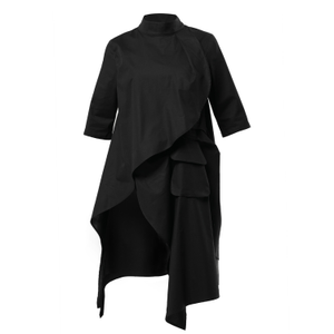 Asymmetric Loose Shirt In Black (S)