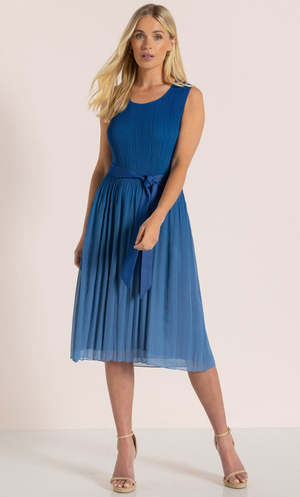 Sleeveless Pleated Ombre Dress - Blue