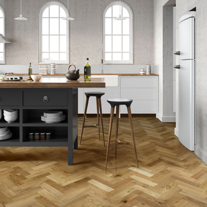 70mm Natural Charnwood Herringbone Engineered Oak Flooring, Brushed & UV Oiled, Parquet Block, 0.86m²
