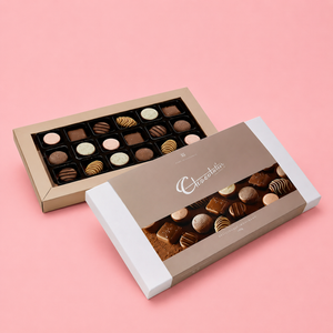 Moonpig Chocolatier Pure Indulgence Milk Chocolate Assortment 190G