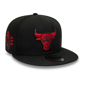 Chicago Bulls NBA Over To The Bulls Black And Red 9FIFTY Snapback Adjustable Cap