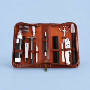 Moonpig Men's Republic 12 Piece Grooming Kit