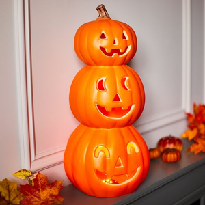 Light Up 3-Tier Pumpkin Stack