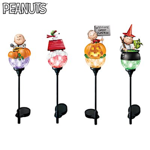 PEANUTS Halloween Delights Path Light Sculpture Collection