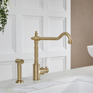 Milano Elizabeth - Single Lever Classic Kitchen Mixer Tap with Pull-Out Spray - Brushed Brass
