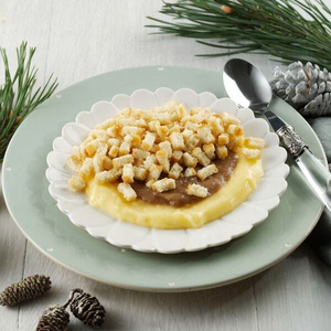 Soft & Bite-Sized Mince Pie & Custard